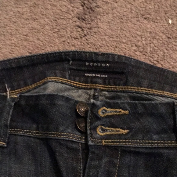 Size 30 Hudson medium wash. - Picture 2 of 3